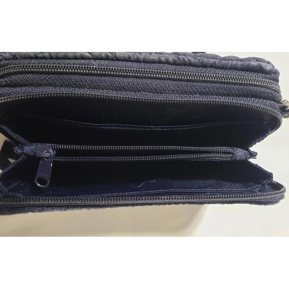 Vera Bradley All-In-One Crossbody Bag  Trifold Wallet Womens Black Quilted  GUC - Picture 6 of 7